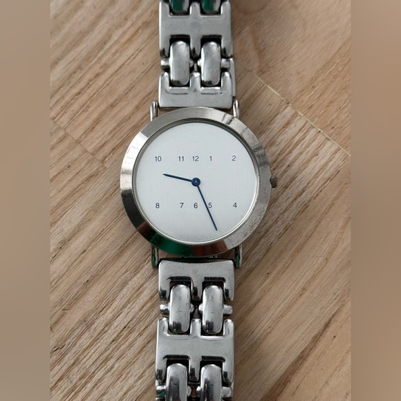 Android USA Vintage Watch Silver Dial Blue Hands Stainless Steel Bracelet - Picture 5 of 12